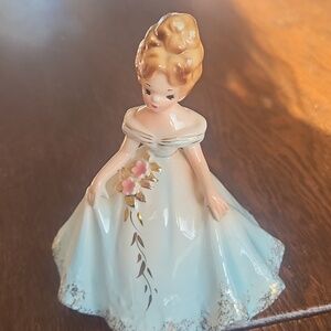 Josef Originals Vintage Handpainted Girl Figurine 1950's / 1960's